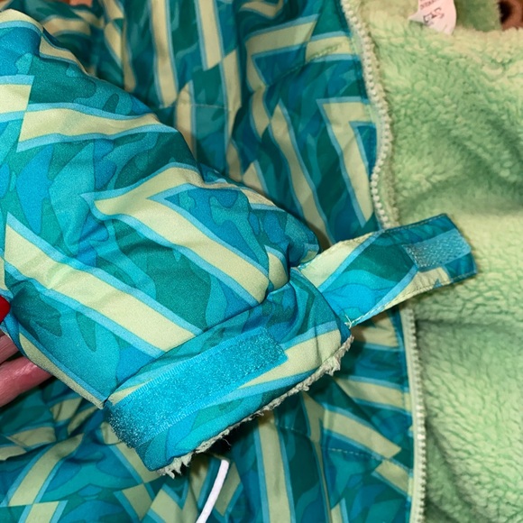 EUC Slalom kids jacked hooded fully fuzzy lined - Picture 11 of 12